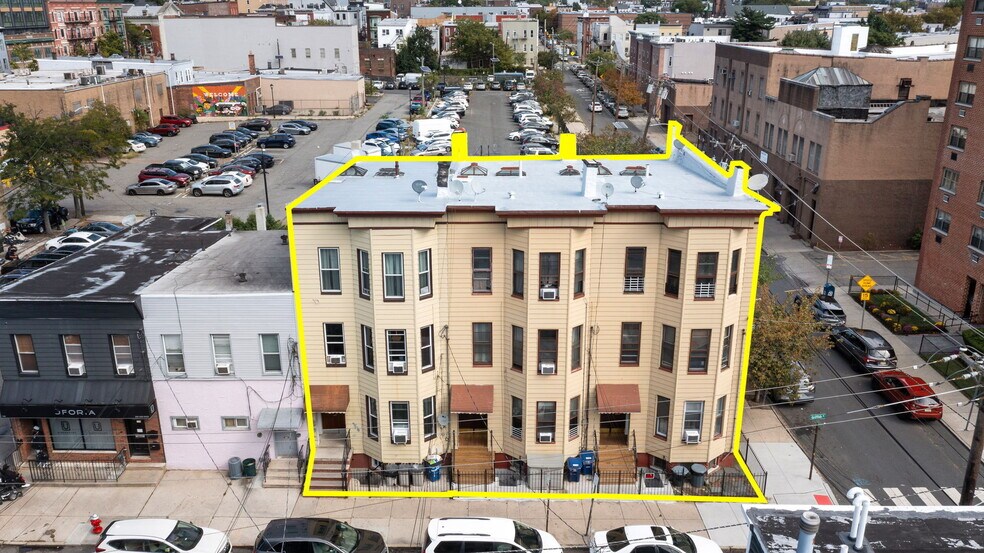 More Photos Of 130-132 Griffith St, Jersey City Apartments For Sale