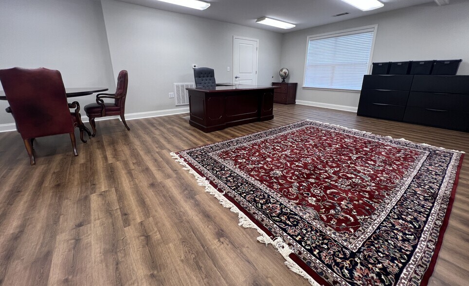 More Photos Of 347 Prado Way, Greenville Office For Sale