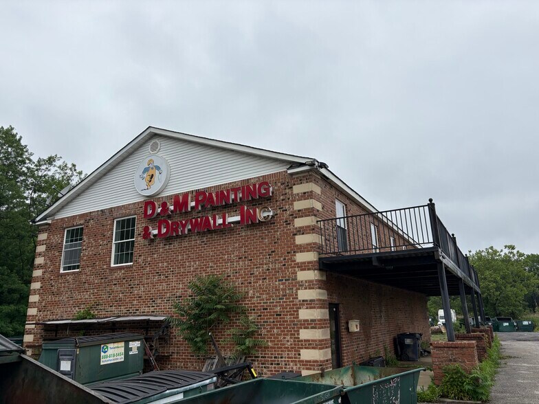 More Photos Of 6302B Old North Point Rd, Sparrows Point Office For Lease