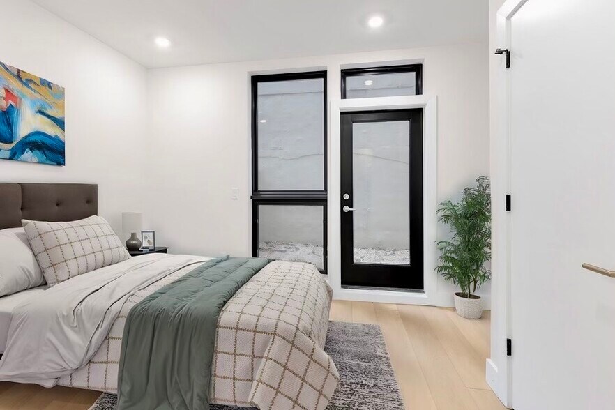 More Photos Of 2007 Cambridge St, Philadelphia Apartments For Sale