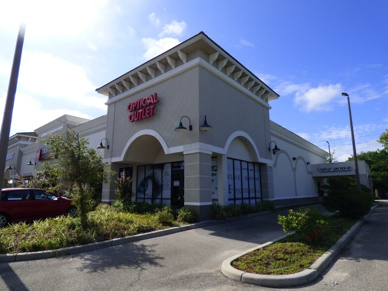 More Photos Of 12950 E Colonial Dr, Orlando Unknown For Lease