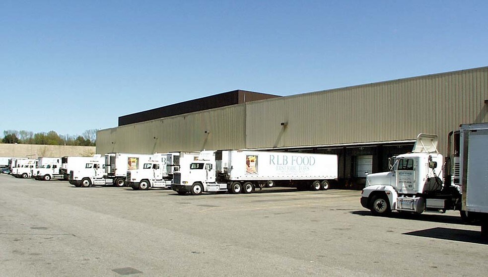 More Photos Of 2 Dedrick Pl, West Caldwell Refrigeration Cold Storage For Lease