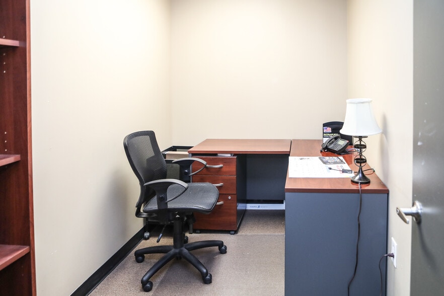 More Photos Of 1210-1212 Menlo Dr NW, Atlanta Warehouse For Sale