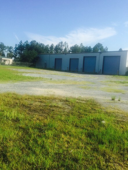 More Photos Of 1275 County Road 210 W, Jacksonville Warehouse For Sale