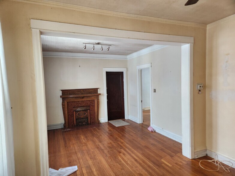 More Photos Of 2456 N Kimball Ave, Chicago Apartments For Sale