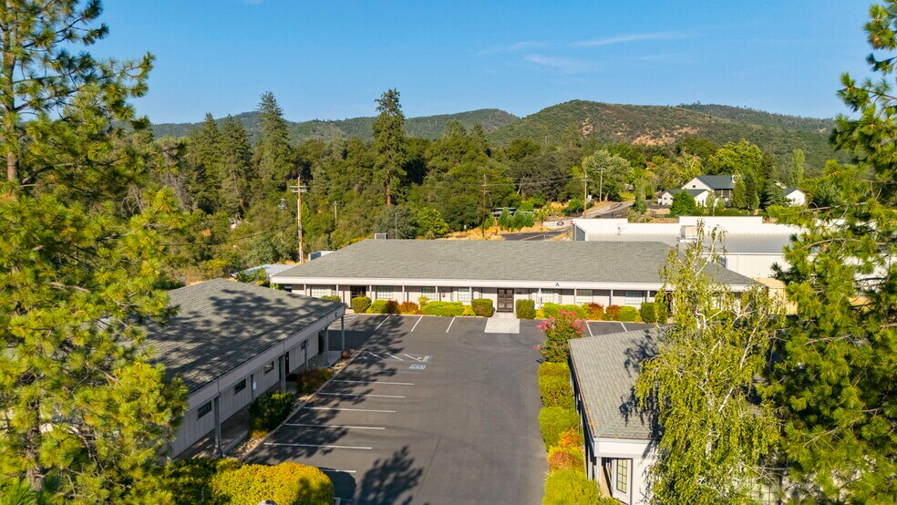 More Photos Of 21663 Brian Ln, Sonora Office Residential For Lease