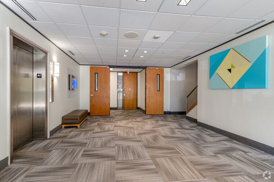 More Photos Of 3125 Poplarwood Ct, Raleigh Office For Lease