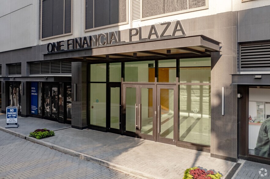 More Photos Of 100 SE 3rd Ave, Fort Lauderdale Office Residential For Lease