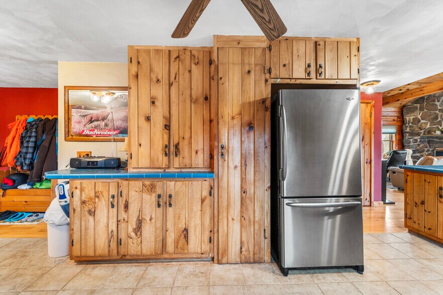 More Photos Of 365 Meade Rd, Susquehanna Specialty For Sale