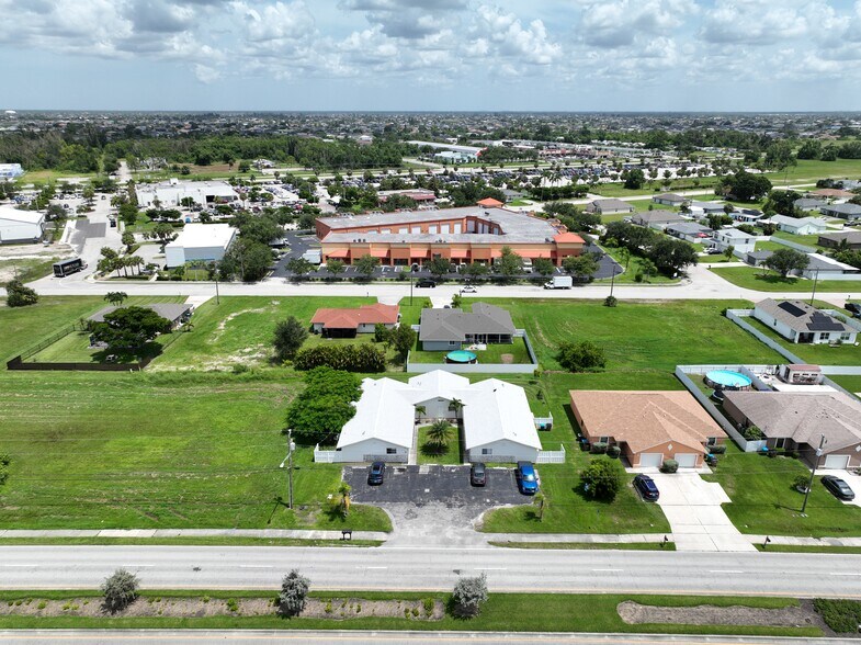 More Photos Of 403 Hancock Bridge Pkwy, Cape Coral Apartments For Sale