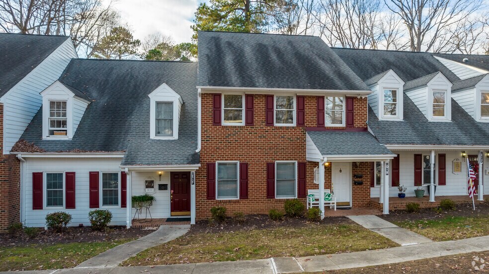 More Photos Of 7406 Chapel Hill Rd, Raleigh Medical For Sale