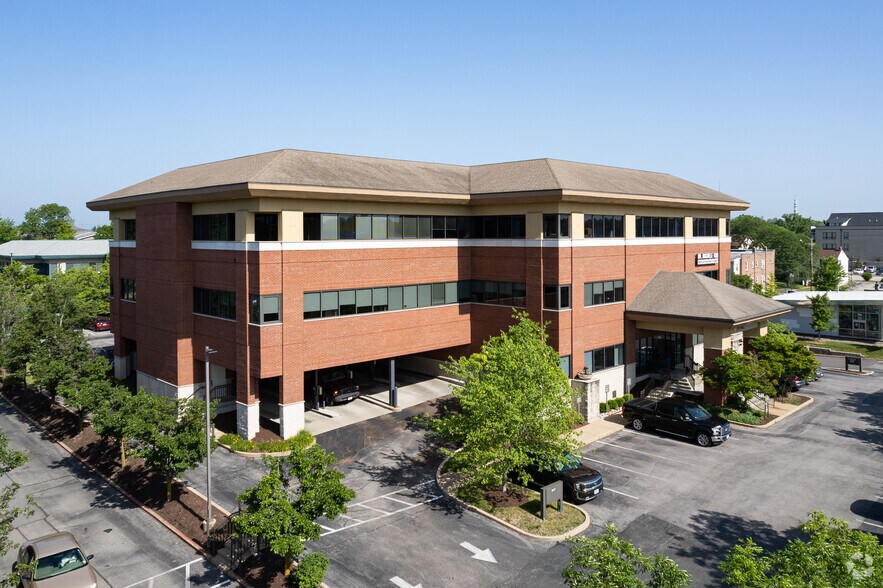 More Photos Of 333 S Kirkwood Rd, Kirkwood Medical For Lease