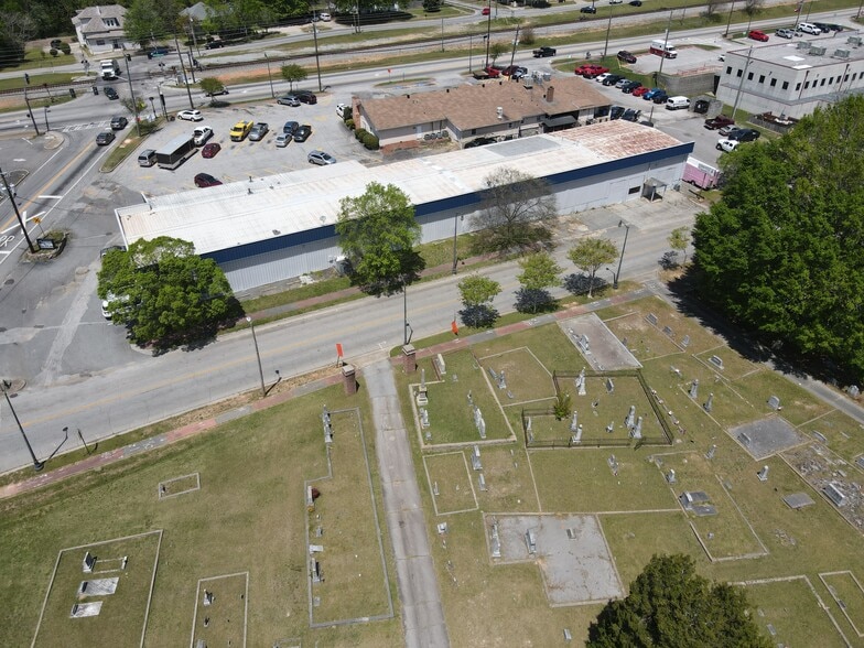 More Photos Of 8550 Rose Ave, Douglasville Warehouse For Sale