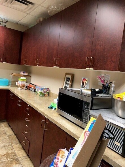 More Photos Of 151 Country Estates Cir, Reno Office For Sale