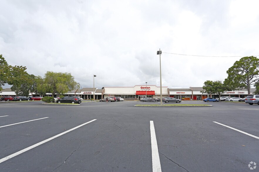 More Photos Of 1667 Gulf To Bay Blvd, Clearwater Unknown For Lease