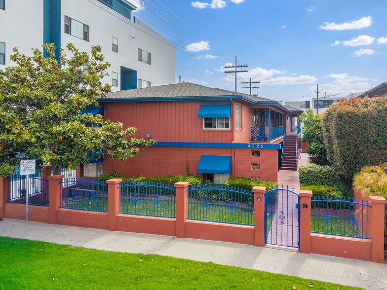 Primary Photo Of 4221-4227 Kansas St, San Diego Apartments For Sale