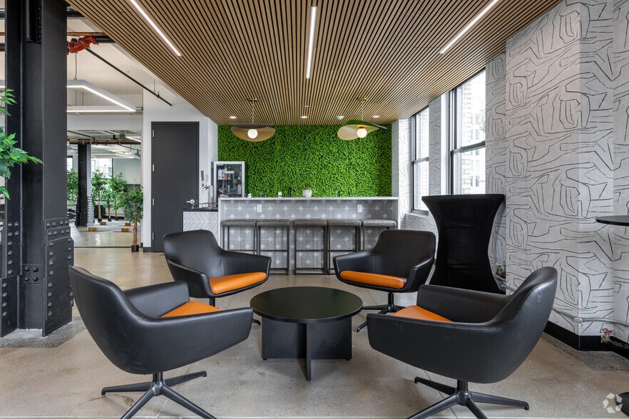 More Photos Of 225 Broadway, New York Office For Lease