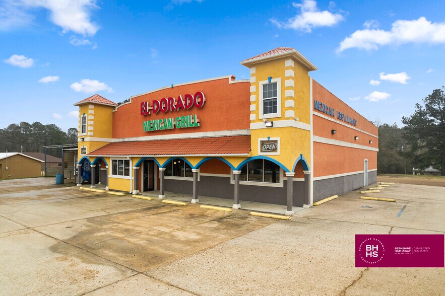 More Photos Of 958 E Main St, Liberty Restaurant For Sale