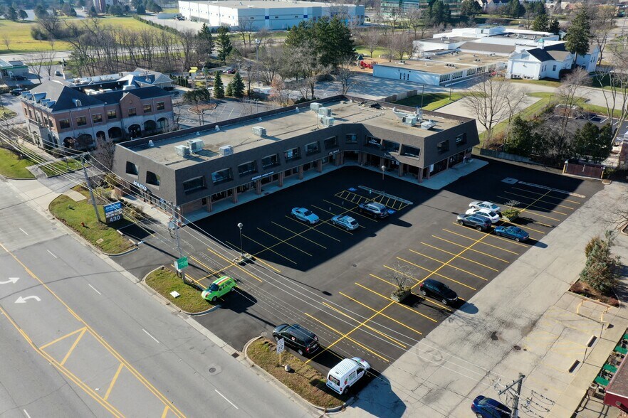 More Photos Of 430 Milwaukee Ave, Lincolnshire Storefront Retail Office For Lease