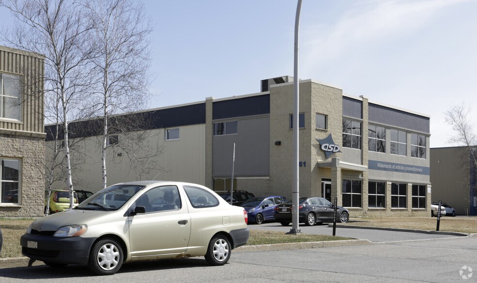 More Photos Of 261 Rue Brossard, Delson Warehouse For Sale