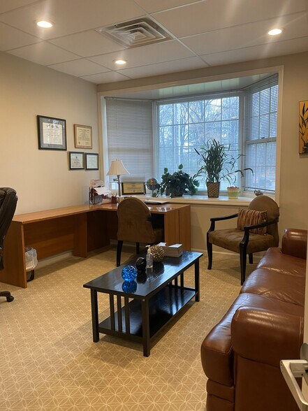 More Photos Of 256 Columbia Tpke, Florham Park Medical For Sale