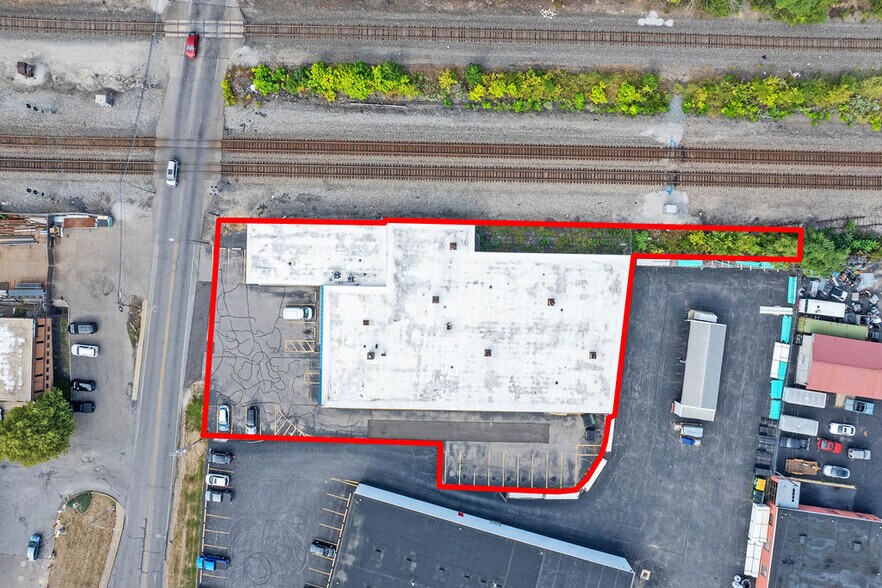 More Photos Of 620 E Weber Rd, Columbus Warehouse For Lease