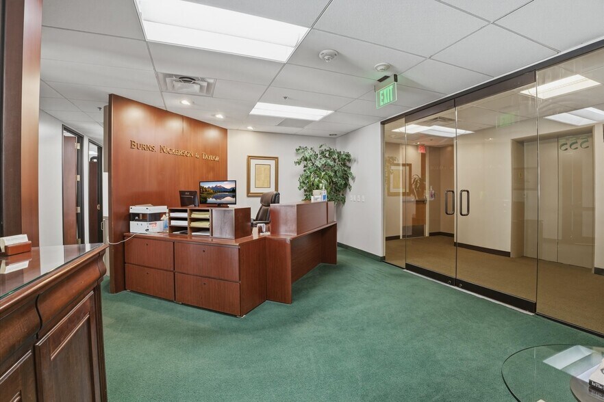 More Photos Of 3033 N Central Ave, Phoenix Loft Creative Space For Sale