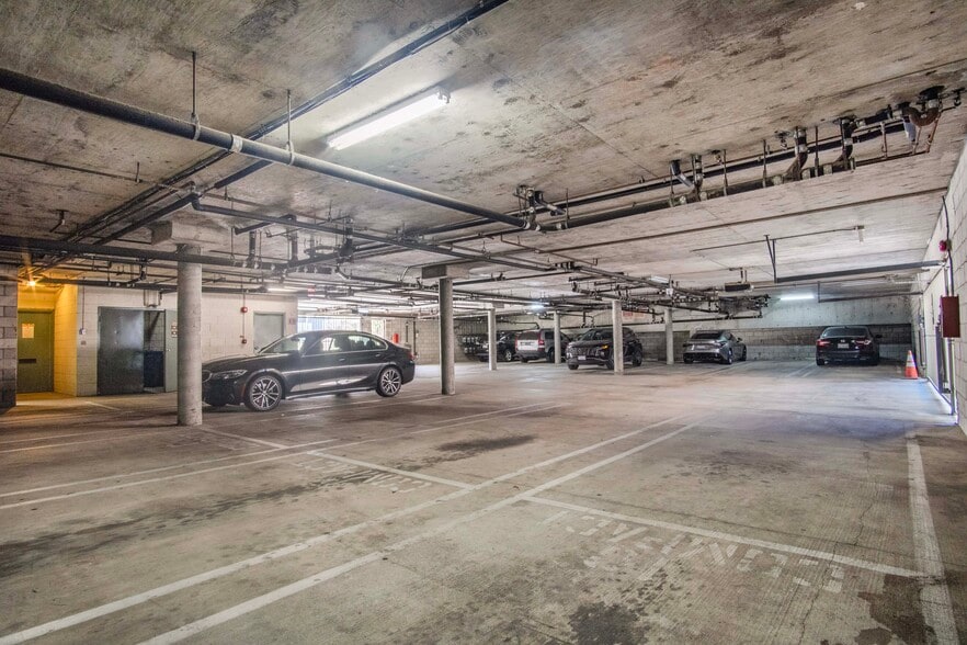 More Photos Of 3614 Empire Dr, Los Angeles Apartments For Sale