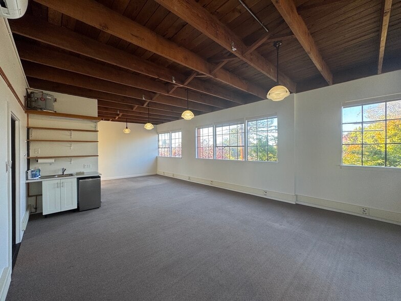 More Photos Of 940 Dwight Way, Berkeley Office For Sale