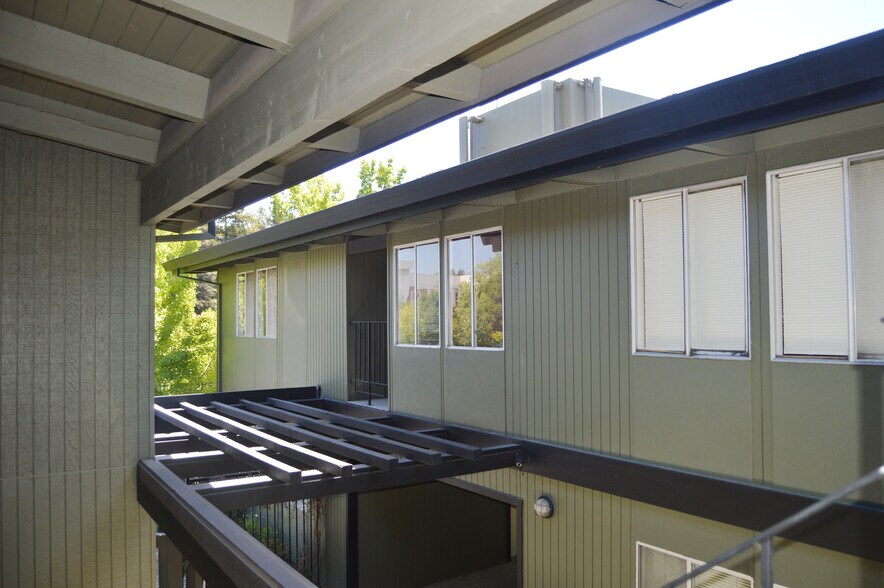 More Photos Of 3000 Cleveland Ave, Santa Rosa Apartments For Sale