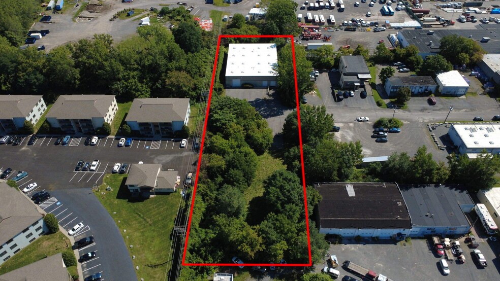 More Photos Of 117 Game Rd, Syracuse Warehouse For Lease