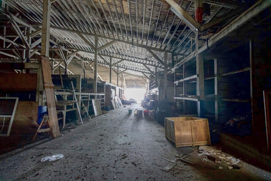 More Photos Of 221 S Walnut Ave, Sidney Warehouse For Sale