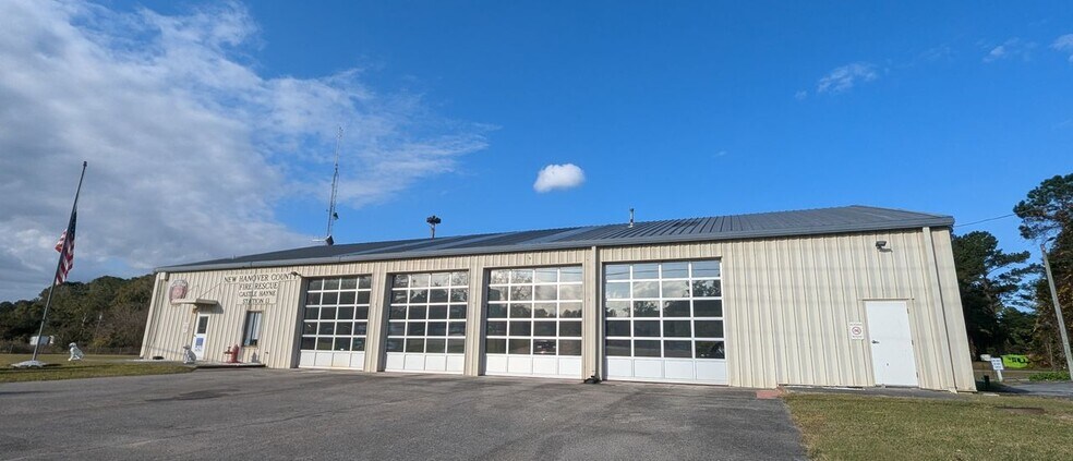 More Photos Of 5311 Castle Hayne Rd, Castle Hayne Police Fire Station For Sale