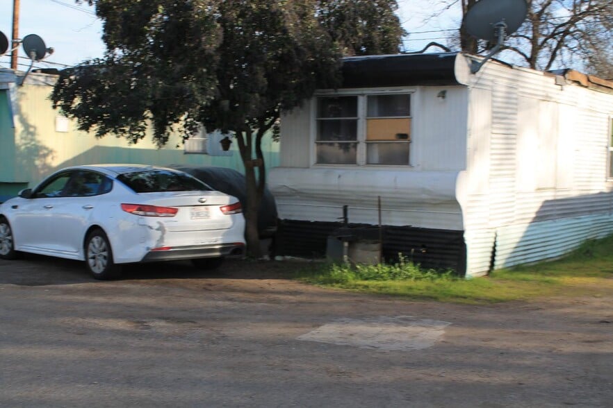 More Photos Of 8165-8169 State Highway 99E, Los Molinos Manufactured Housing Mobile Home Park For Sale