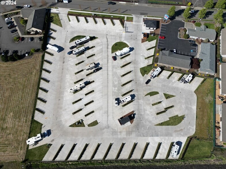 More Photos Of 1860 Belmont Loop, Woodland Trailer Camper Park For Sale