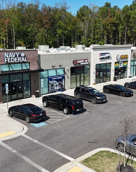 More Photos Of RT 301 & Chadds Ford Dr, Brandywine Storefront Retail Office For Sale