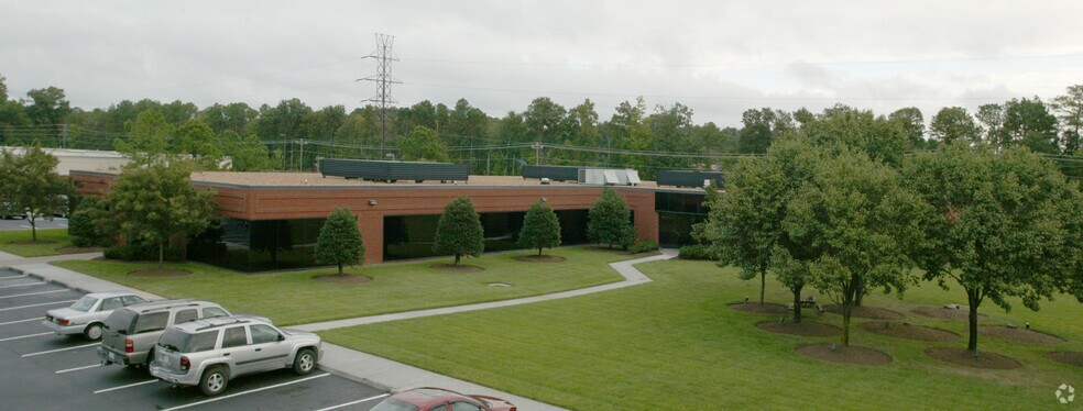 More Photos Of 11846 Rock Landing Dr, Newport News Office For Lease