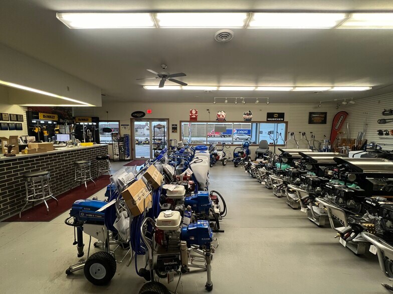 More Photos Of 4916 Verona Rd, Madison Auto Repair For Sale
