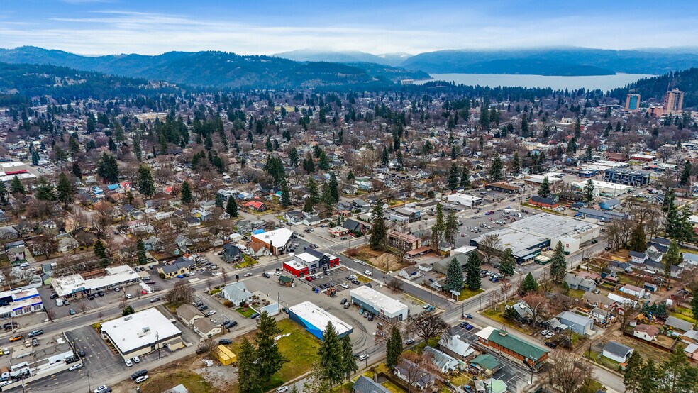 More Photos Of 1114 N 3rd St, Coeur d'Alene Service Station For Sale