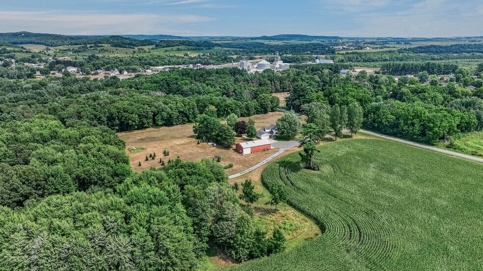 More Photos Of N8481 Kleba Rd, Hixton Flex For Sale