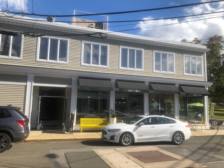 More Photos Of 40-44 Post Rd E, Westport Freestanding For Lease