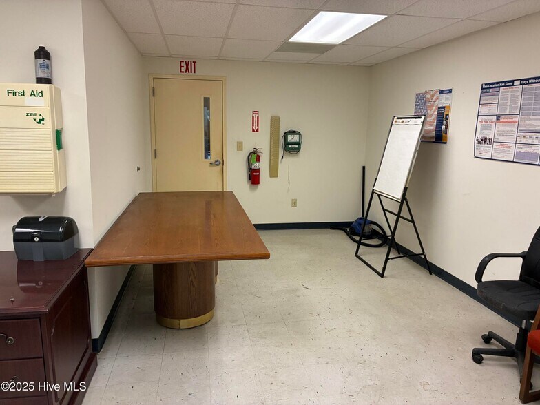 More Photos Of 161 T Com Dr, Elizabeth City Warehouse For Sale