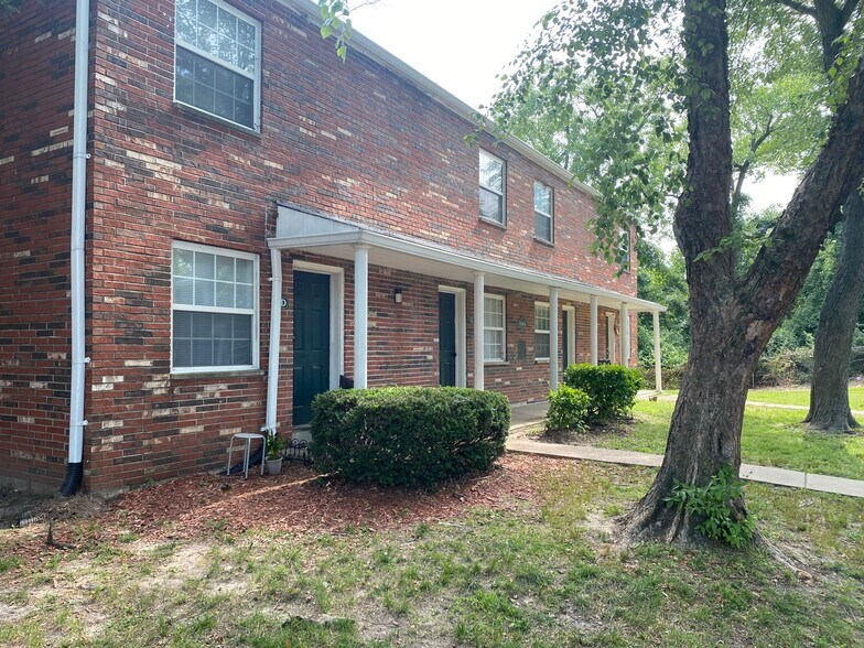 More Photos Of 1624 Northwinds Estates Dr, Saint Louis Apartments For Sale