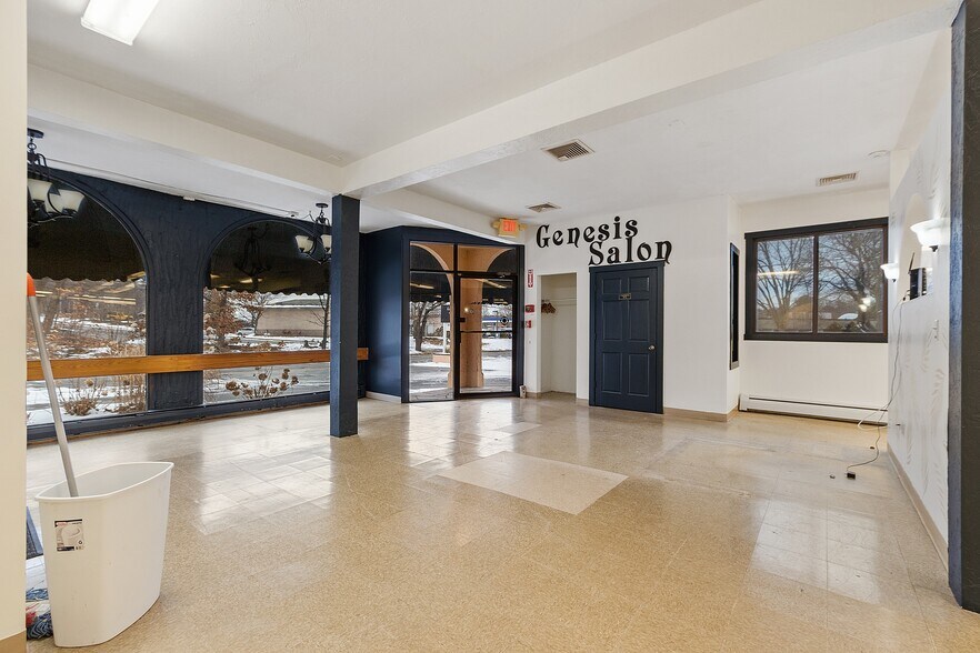 More Photos Of 1123 South St, Fitchburg Restaurant For Sale