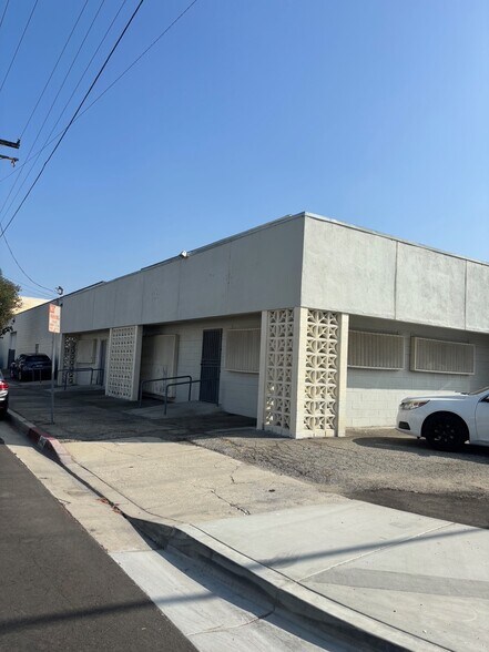 More Photos Of 2402 Seaman Ave, South El Monte Manufacturing For Sale