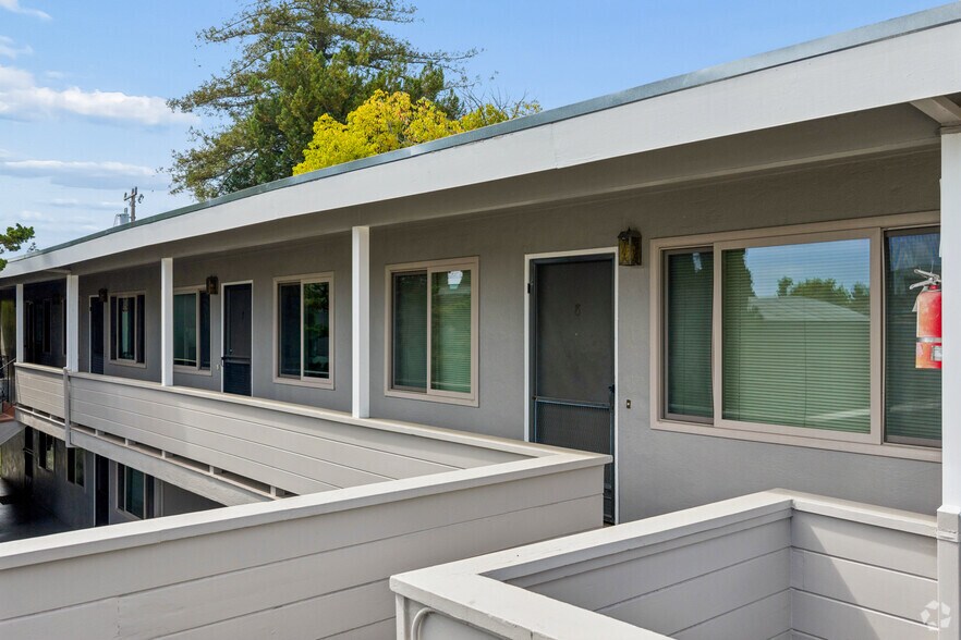 More Photos Of 660 Roble Ave, Menlo Park Apartments For Sale