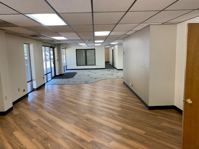 More Photos Of 15508 E 19th Ave, Aurora Flex For Lease