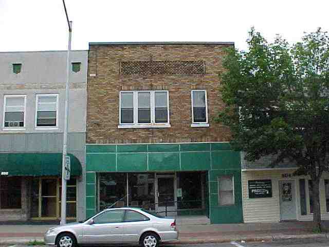 Primary Photo Of 806 Ludington St, Escanaba Storefront Retail Office For Sale