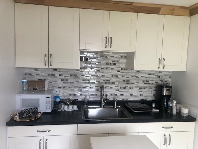 More Photos Of 2280 E 14 Mile Rd, Warren Storefront For Sale