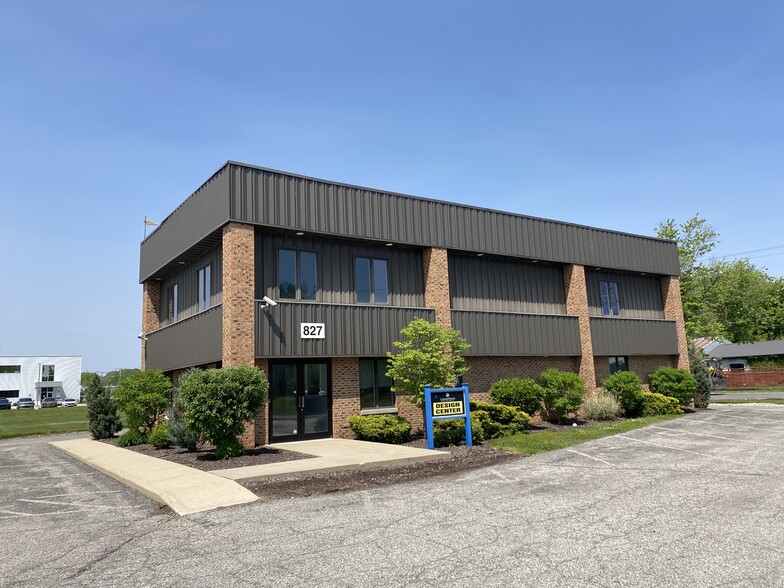 Primary Photo Of 827 E Lincoln Ave, Goshen Office For Lease